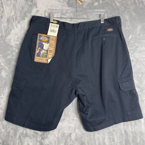 New Dickies Washed Twill Loose Fit Cargo Short Mens 40 Black Cotton Workwear - Picture 2 of 9